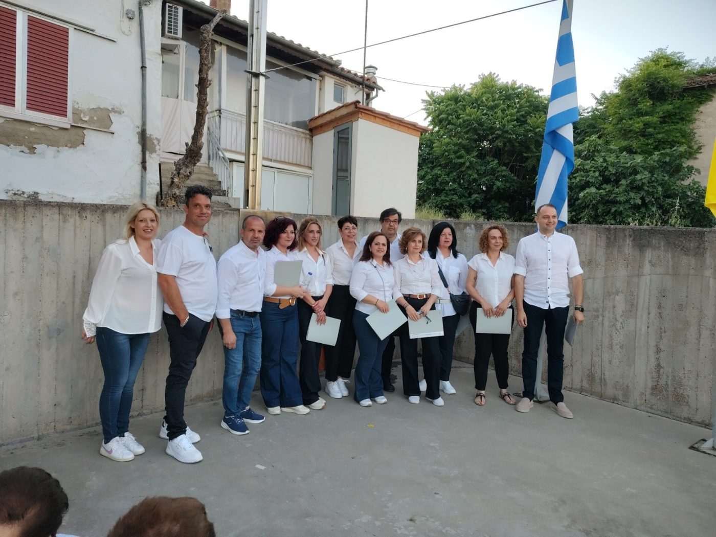ECHO – Contemporary Hellenic Vocal Ensemble — 1